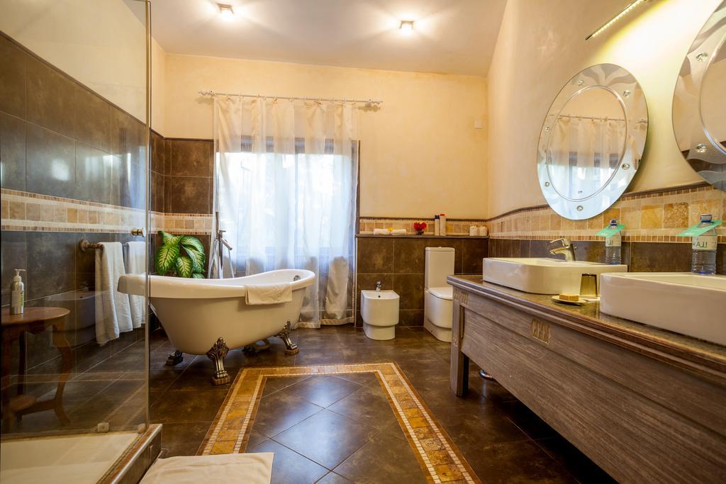 The Maji Beach Boutique Hotel -Adults Only Диани-Бич Экстерьер фото