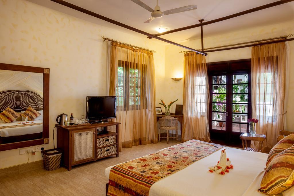The Maji Beach Boutique Hotel -Adults Only Диани-Бич Экстерьер фото